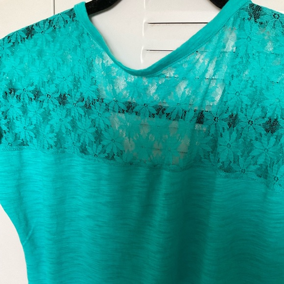 Express tee - tops  woman’s (2-packs) - Picture 5 of 16